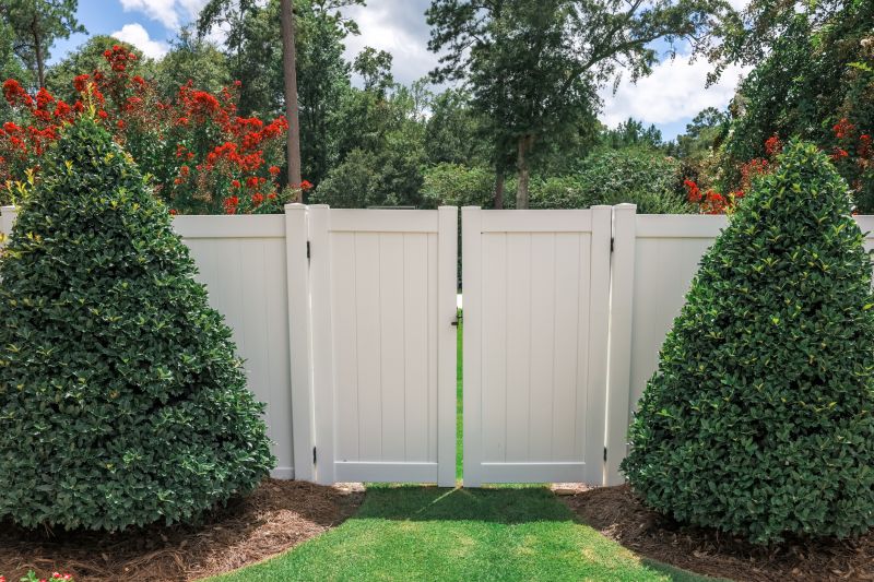 Vinyl Fence with Gate